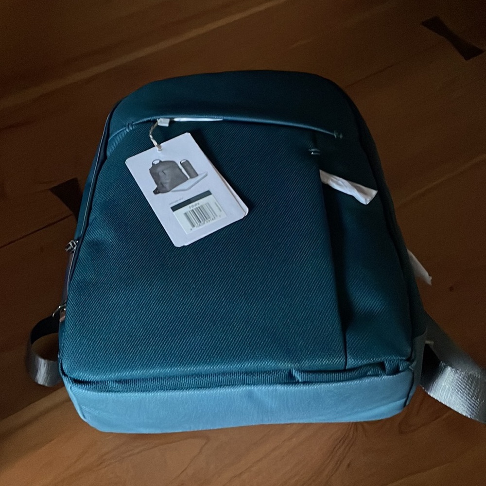 Uppababy Changing Backpack. Finn (Deep Sea/Chestnut Leather - Picture 5 of 7